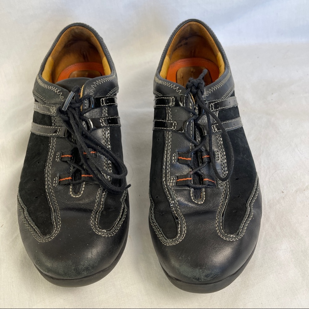 Clarks Unstructured Black Lace-up Leather Shoes w/box